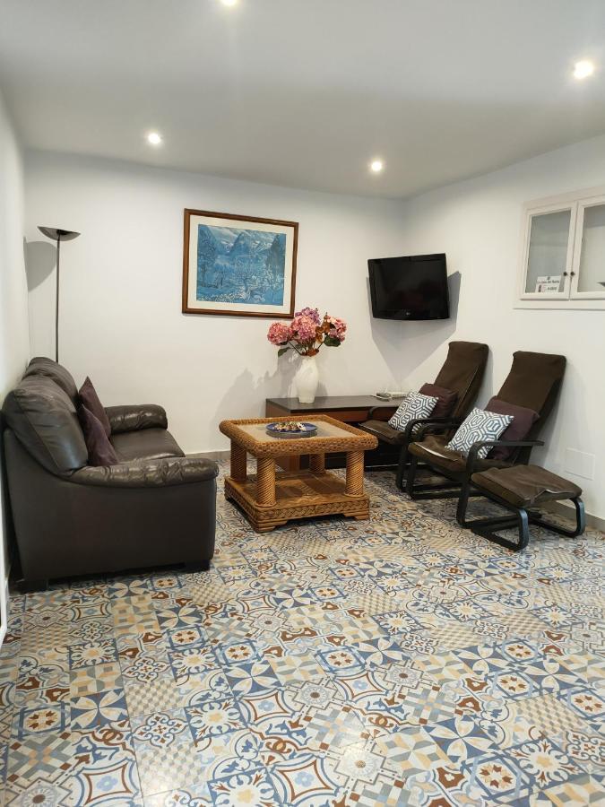 La Casa Del Barrio Guest House มิฮาส ภายนอก รูปภาพ