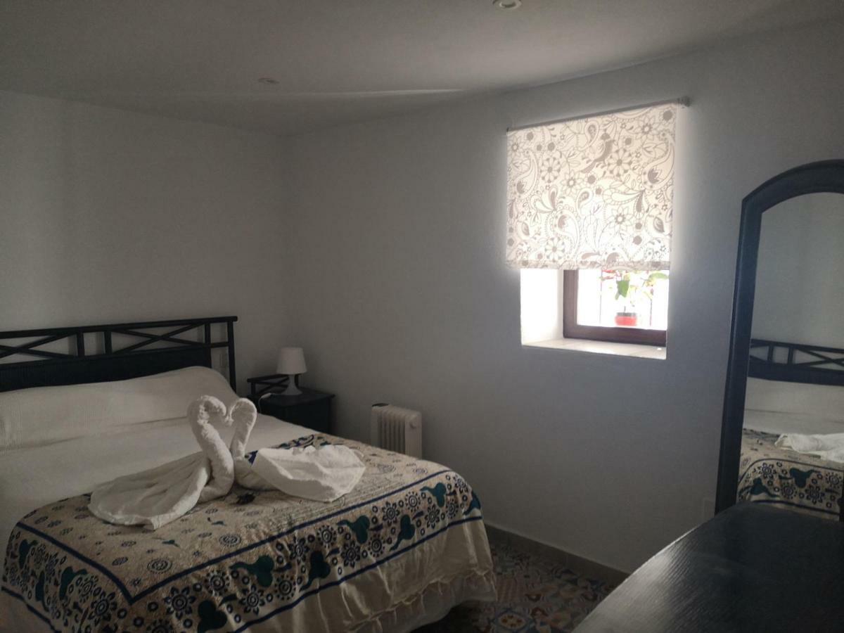 La Casa Del Barrio Guest House มิฮาส ภายนอก รูปภาพ